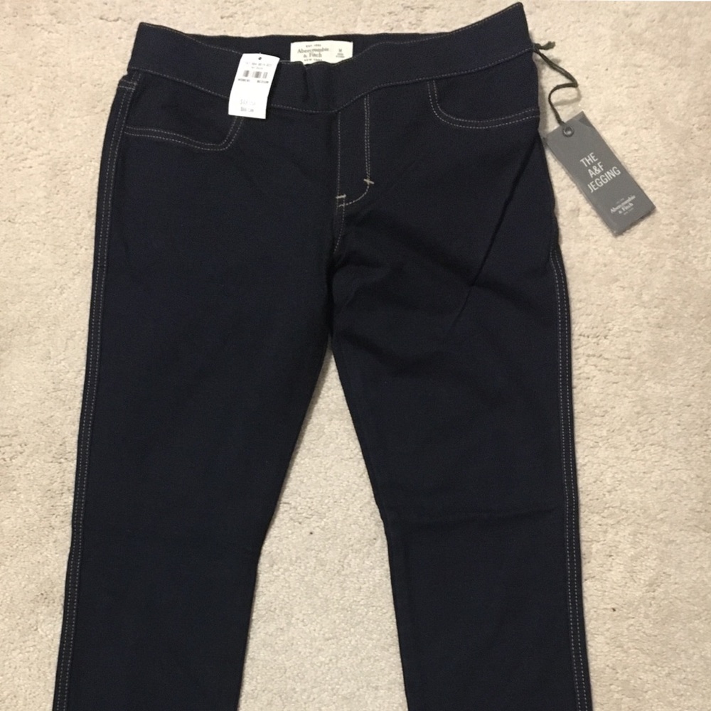 NWT Abercrombie & Fitch Jegging